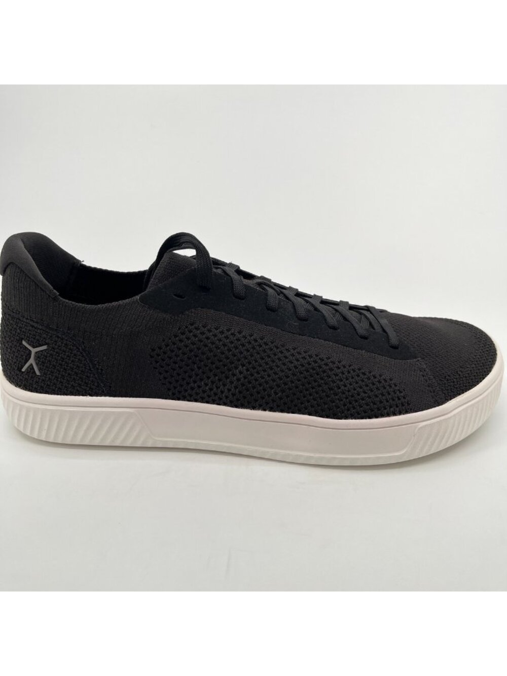Flux Footwear Adapt Trainer Black White Mens Size 11 Athletic Shoes Sneakers